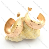 rose gold trendy earrings engraved star e000904