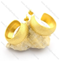 gold sand blasting earring hoop e000906