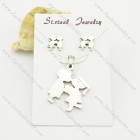 sweet lover including boy and girl earring and pendant set s000928