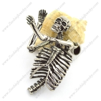Horrible Human Skeleton Upper Part of the Body Pendant p002295