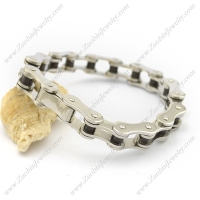 Black and Steel Tone Bicycle Chain Link Bracelet with Melon Seed Buckle b003483