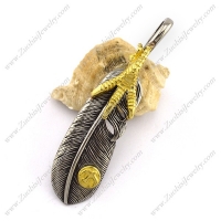 Retro Gold Claw Feather Pedant in Stainless Steel p002882