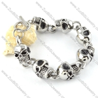 Stainless Steel Skull Bracelet - b000348