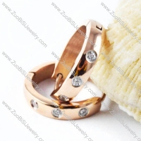 Rose Gold Finishing Stainless Steel Earring with 3 Zircons - e000028