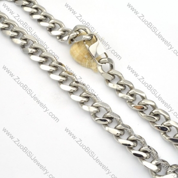 Stainless Steel Necklaces -n000132